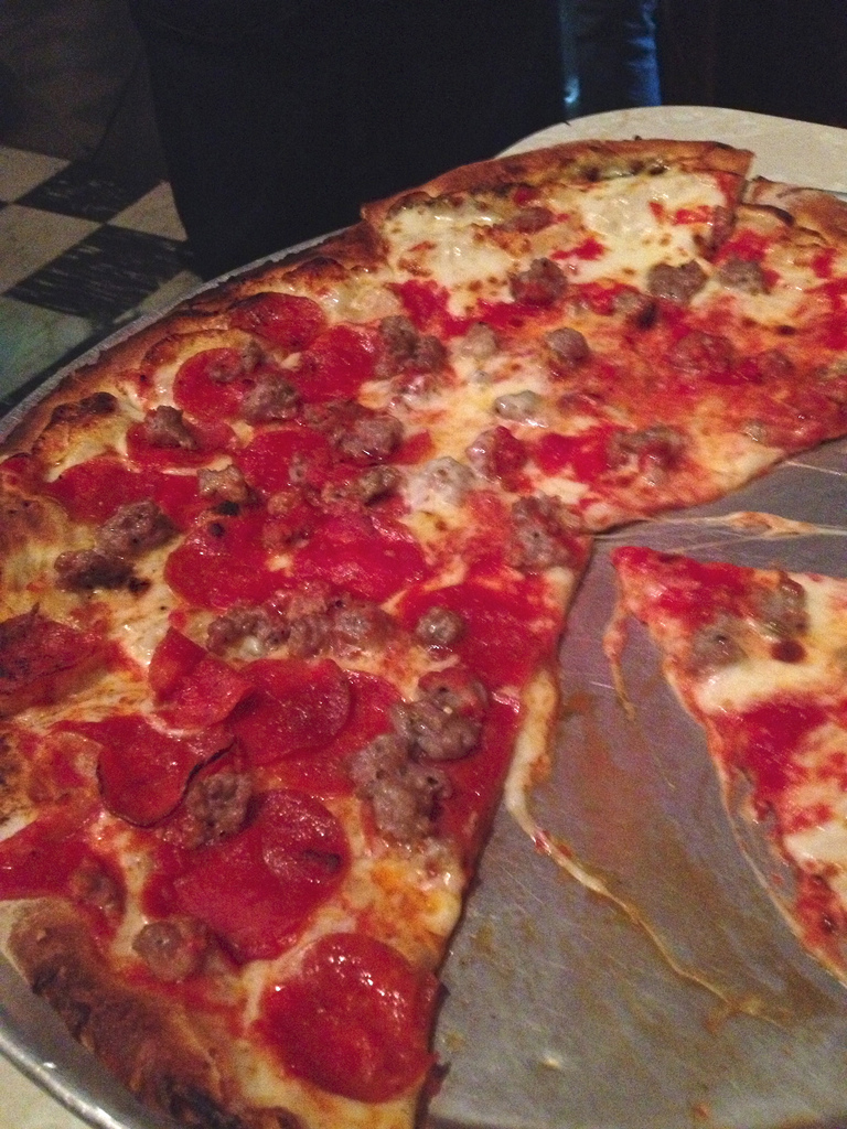 Best Pizza in New York - John's of Bleecker Street - the Pizza Best Pizza in New York - John's of Bleecker Street - the Pizza